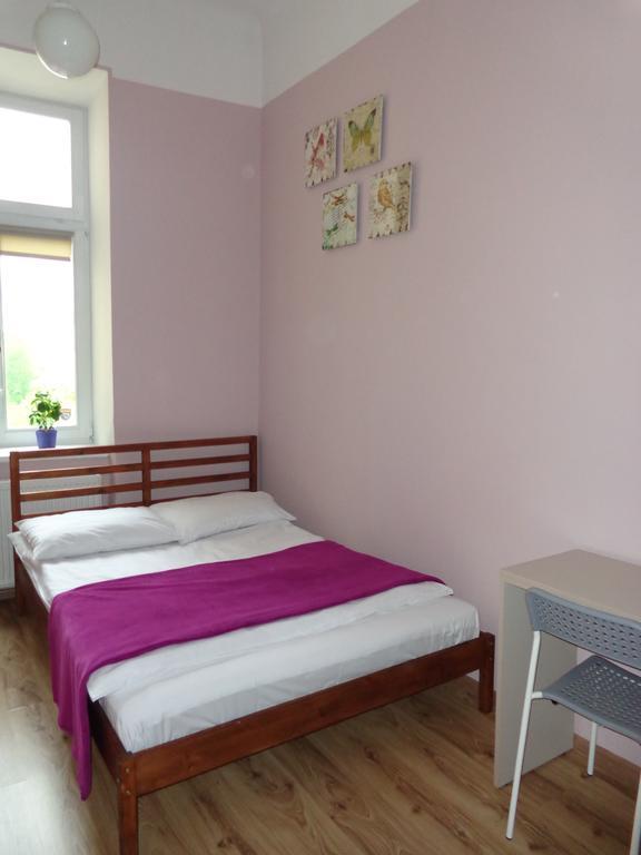 Lolek Hostel Λούμπλιν Δωμάτιο φωτογραφία