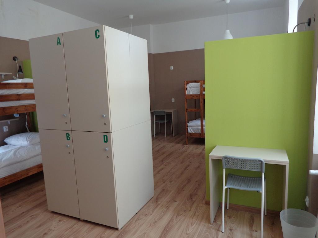 Lolek Hostel Λούμπλιν Δωμάτιο φωτογραφία
